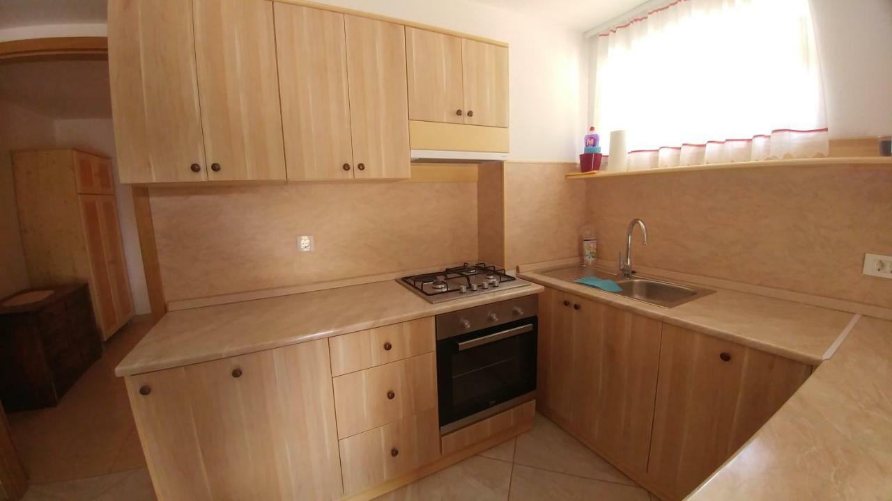 Apartmaji Katrc โซชา ภายนอก รูปภาพ